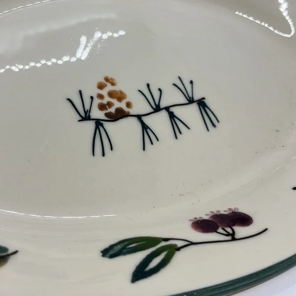 1994 Hartstone Pottery Serving Platter, Hard to Find Woodland Pattern - Picture 2 of 6